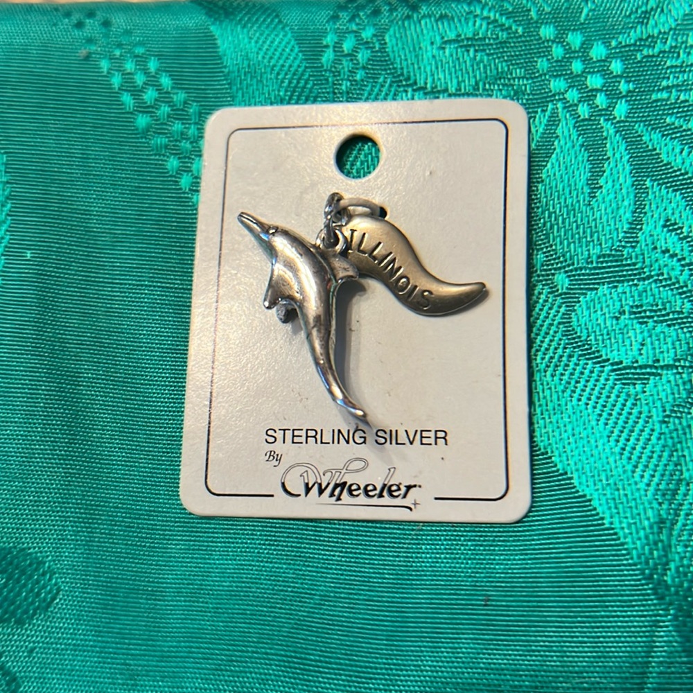 Wheeler sterling silver dolphin charm/Illinois souvenir. Made in USA.
